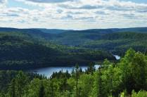 Os lagos e magníficas paisagens do Parc National de La Mauricie, província de Quebec, no Canadá